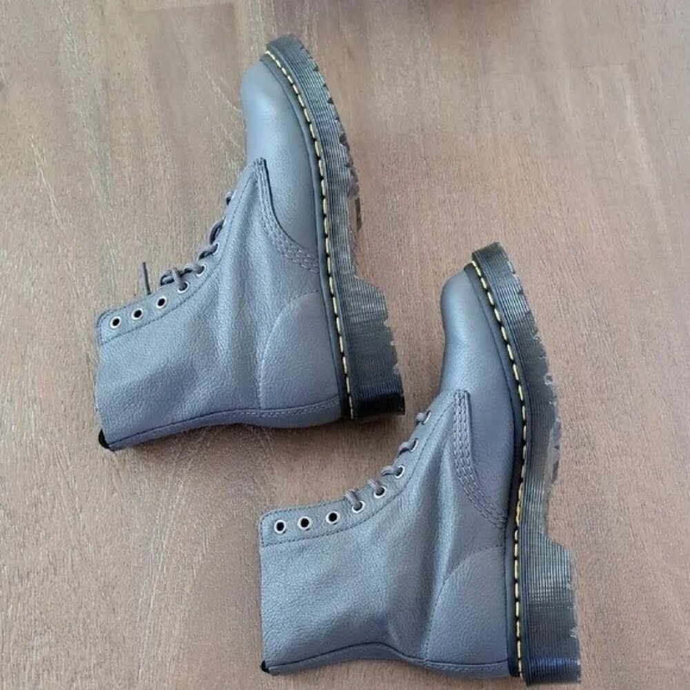 Dr. Martens 1460 Pascal Virginia Leather Lace Up Boots - Color: Gunmetal - Size: - Picture 7 of 9